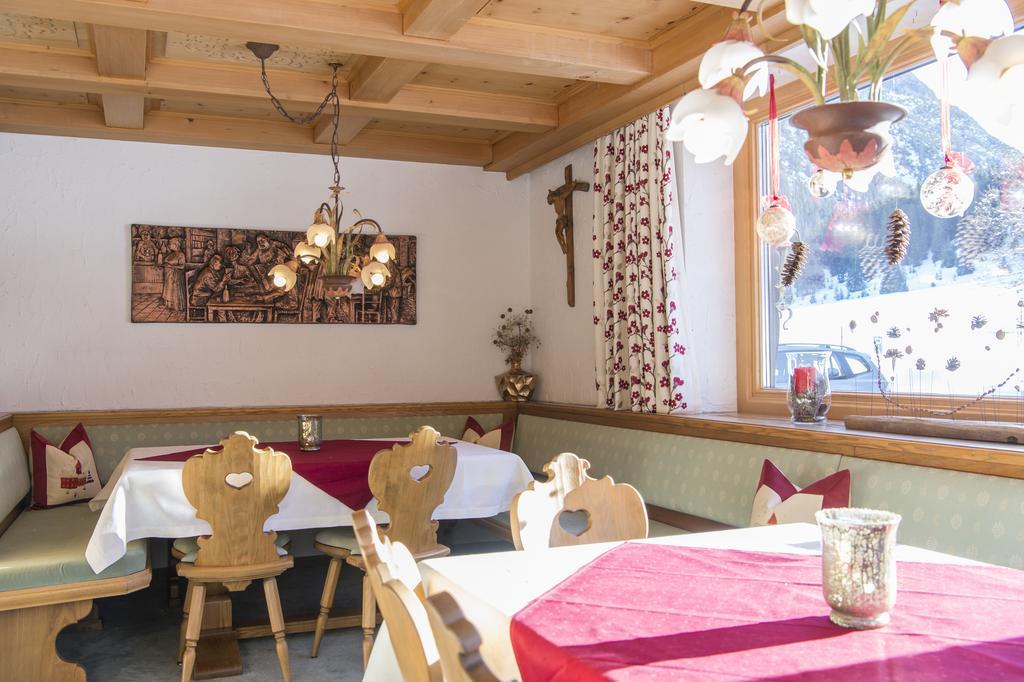 Pension Daniel Lech am Arlberg Exterior foto